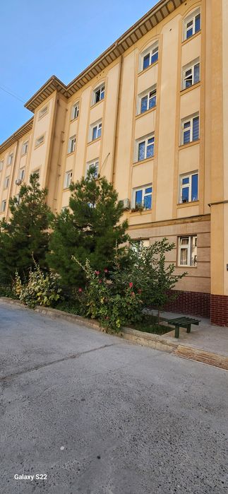 Срочно продается 2 ком.. Квартира.Корасув (Мотрит)