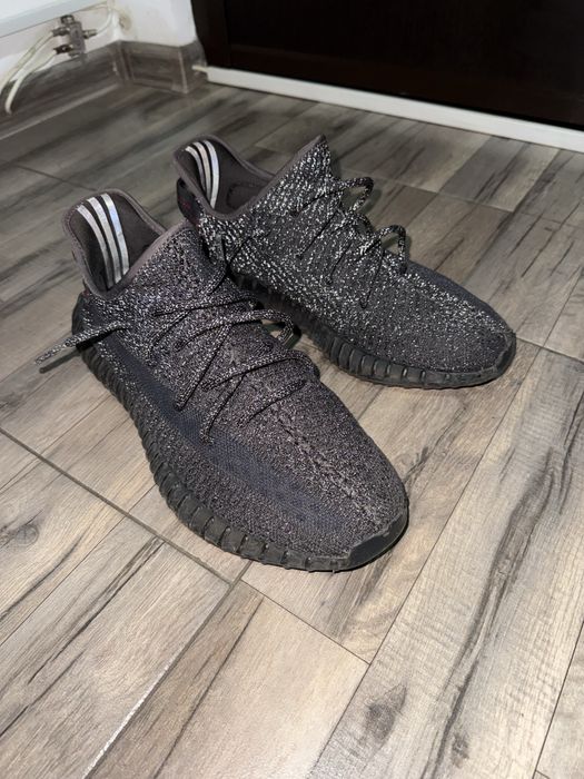 Adidasi Yeezy 350 Black Reflective