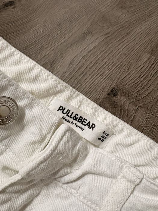 Дънки на pull and bear