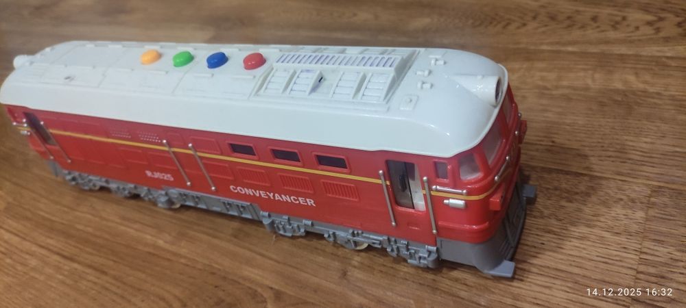 Паровозик ,для мальчиков