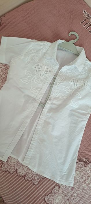 Продаётся школьная форма для девочек на 8 лет