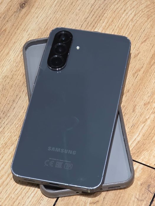 Samsung A56 8/128 Варианты на Айфон