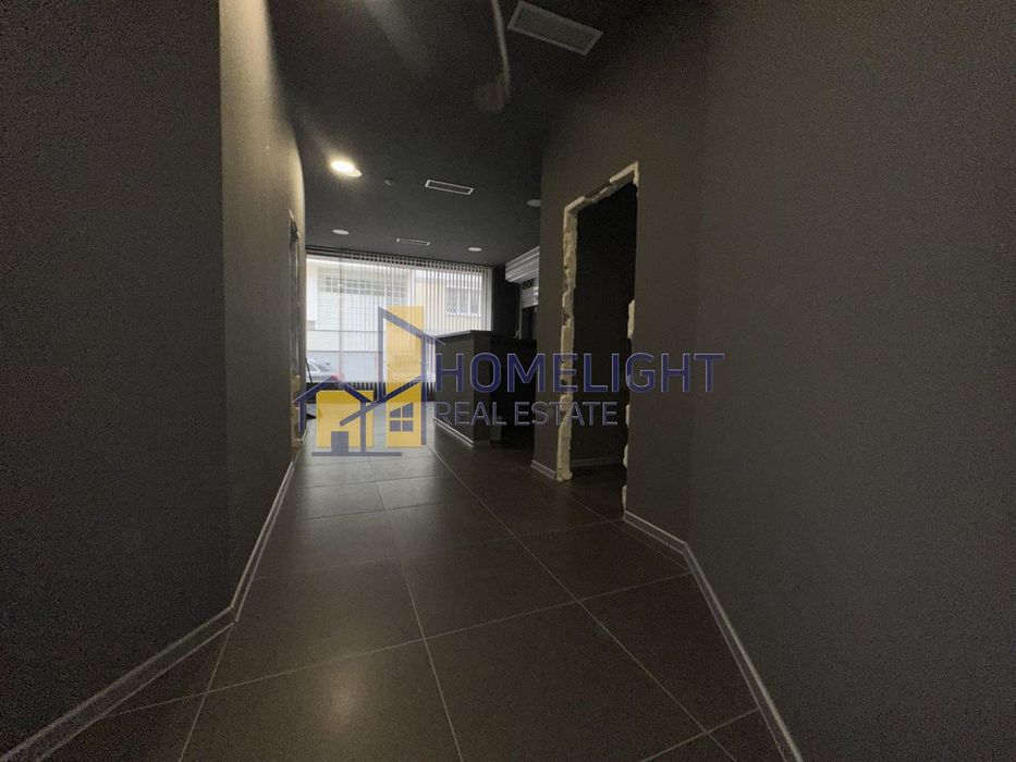 Дава се под наем Офис в София, Лозенец - 180 кв.м за 1800 € - Снимка #2