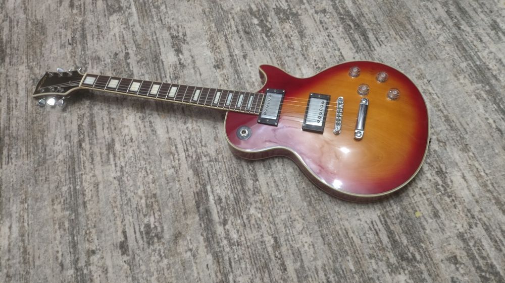 Электрогитара Les Paul Mccoy Корея 80е