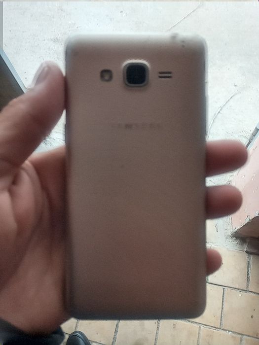 Самсунг ишлаб трубди экран алмаштириш керак