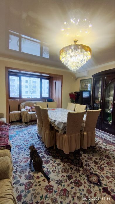 Продаётся просторная 5-комнатная квартира в Мирзо-Улугбекском районе