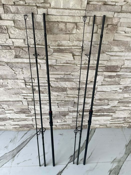 Vand lansete daiwa black widow