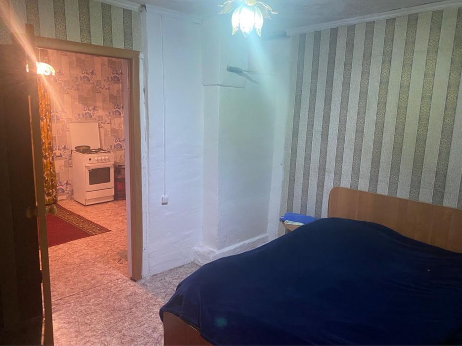 Продам участок с времянкой