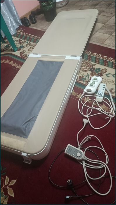 Массажные кровать