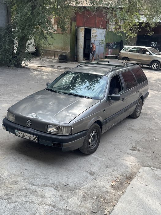 Passat b3 1990года