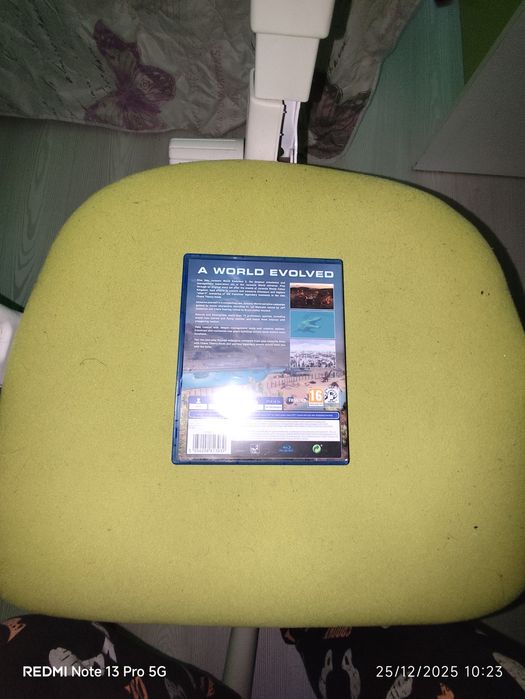 Игра за PS4 Jurassic world evolution 2