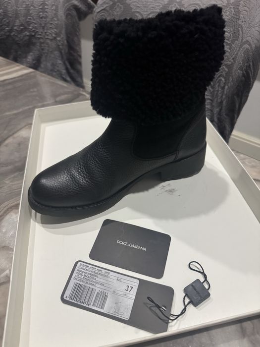 Продам оригинал Dolce&Gabbana сапоги