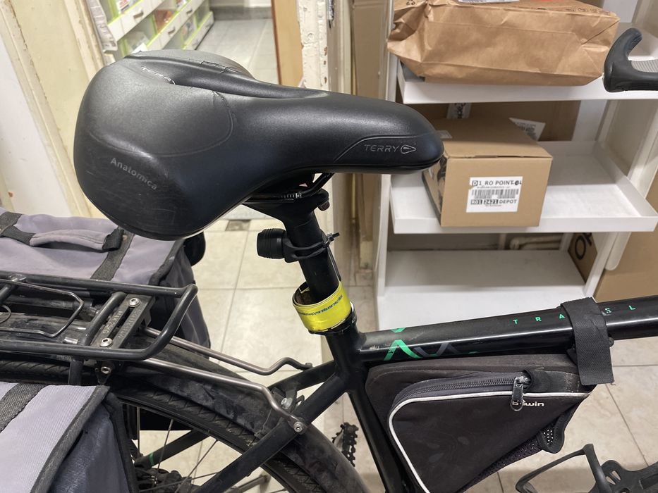 Bicicleta Cube travel