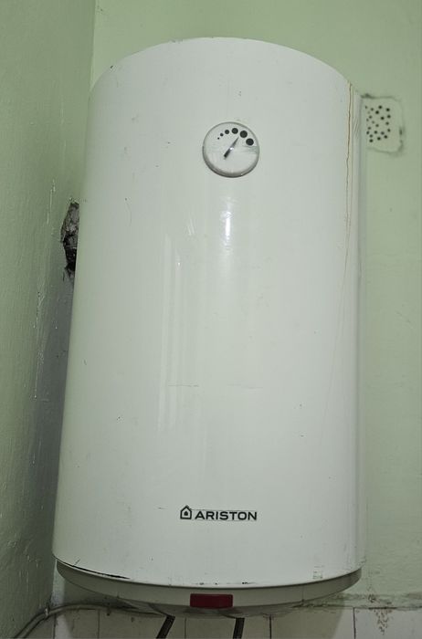 Аристон в отличном состояний
