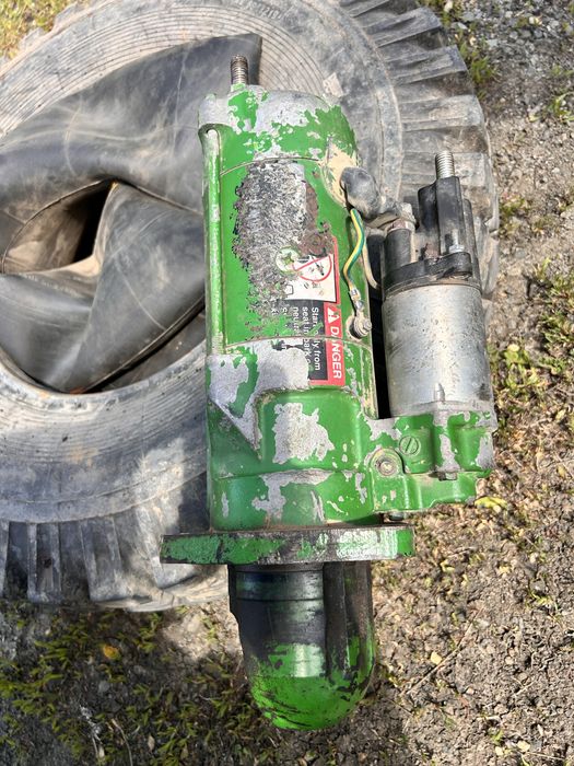 Запчасти трактора John Deere