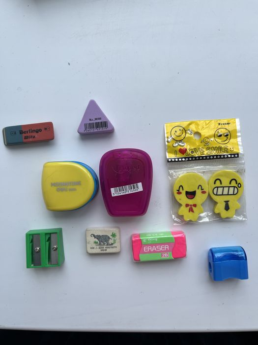 Краски, пластилин и ластики