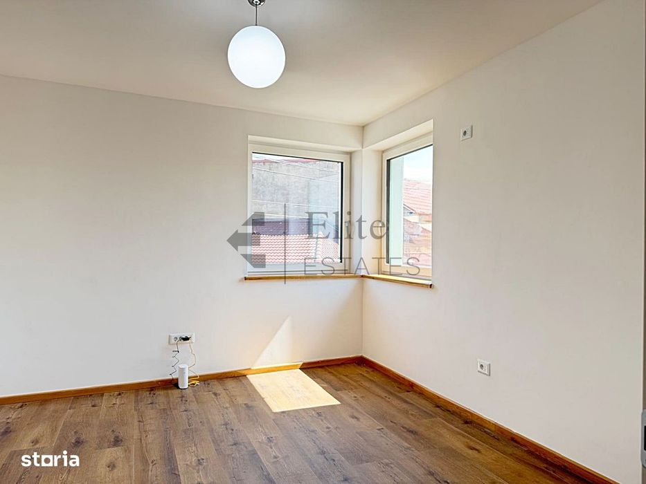 Casa noua singura in curte, ultracentral in Oradea