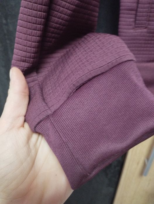 Мъжко худи Adidas отговаря на S