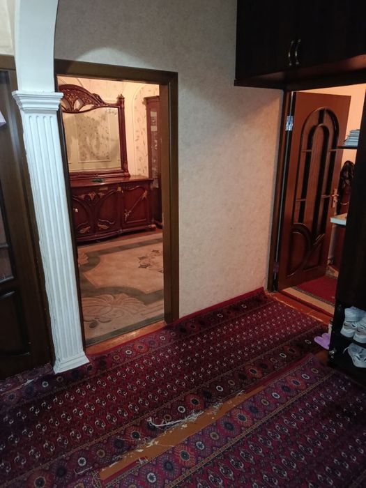 Toshkent shaxar shayxontohur tumani Ibn sinoda kvartira sotiladi