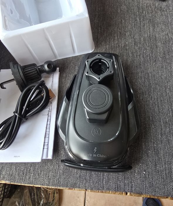 Suport telefon, holder. Incarcare rapida, prindere automata.