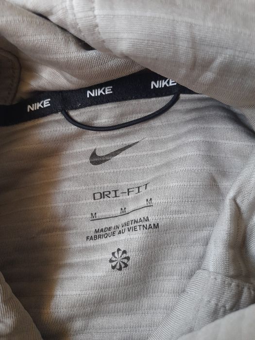 Nike dri fit Худи M размер.