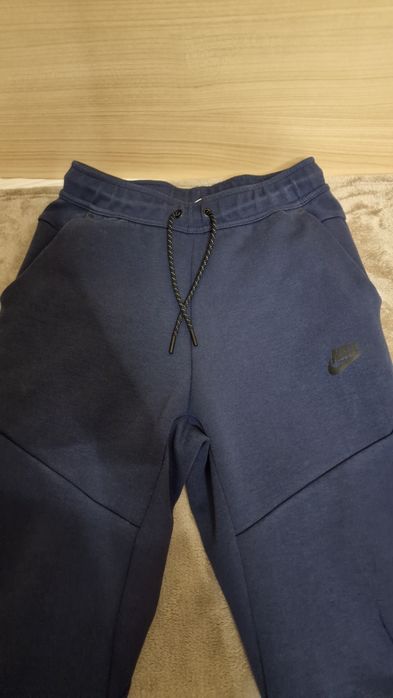 Nike Tech Fleece Joggers Navy Blue – XS, Old Season, Slim Fit