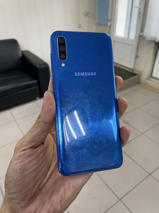 Samsung a50 6/128gb