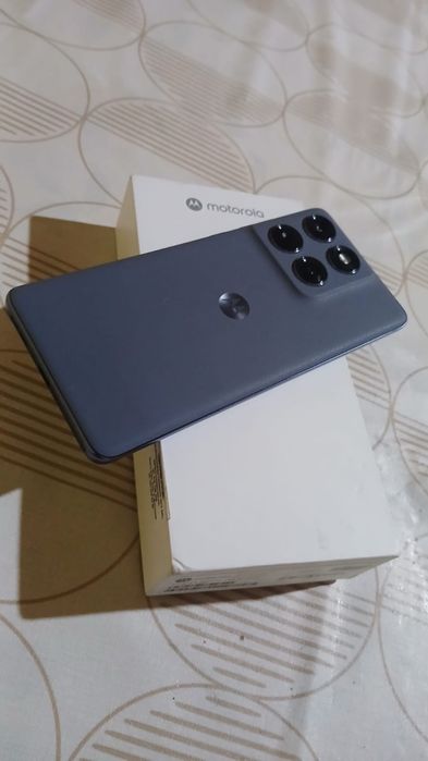 Motorola este 60 fusion 256 de GB