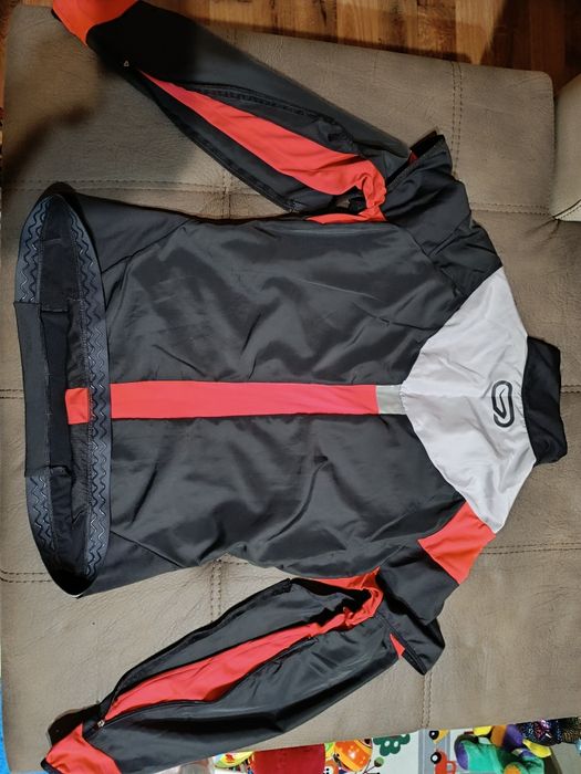 Спортно горнище Kalenji ( Decathlon)