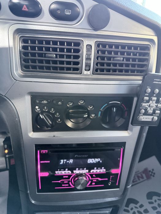 Продается Нексия-2 2010 год,кондиционер,стеклоподьемники