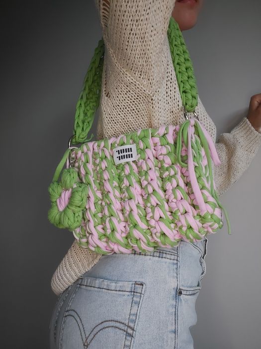 Сумка трендовая вязаная