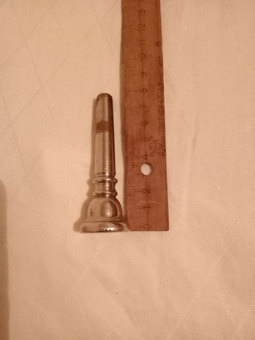 Продам мундштук .