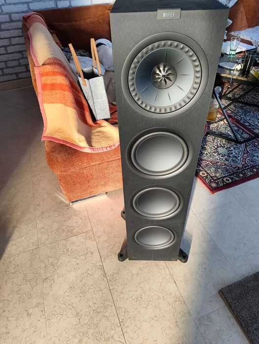 Boxe de podea KEF Q950, uni-q