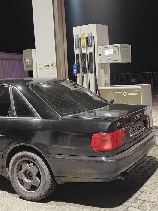 Ауди а6  с4 quattro