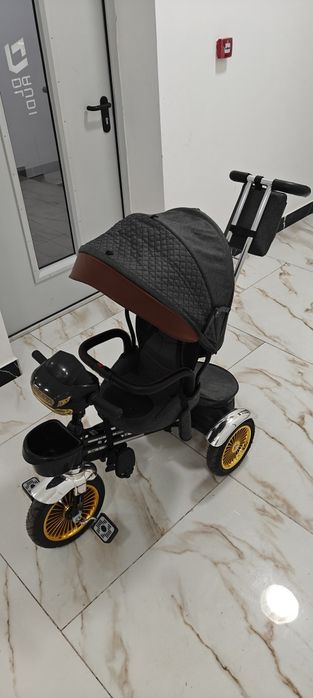 Продам детский велосипед трицикл