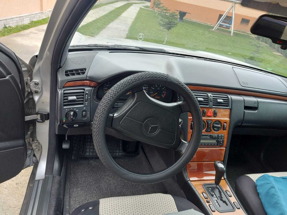 Mercedes 230 E Automatic