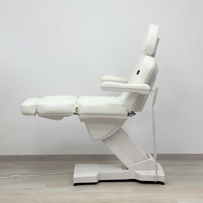 Електрическа кушетка Cristina Plus ( 4 мотора) 200 x 65/85 x 66/110 см