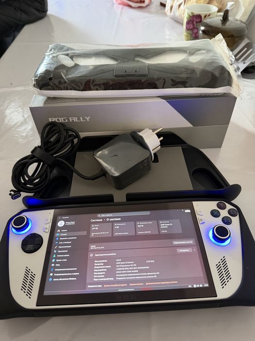 ASUS ROG ALLY Z1 extreme 512 gb