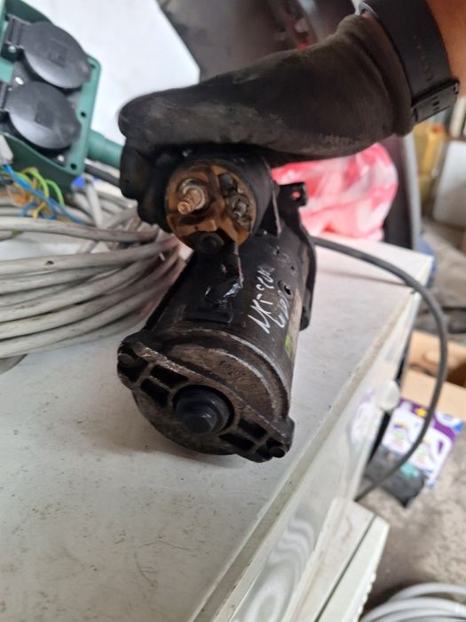 Стартер за Mercedes c-class w209