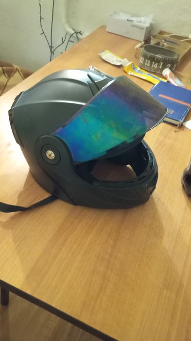 Прадам мото шлем