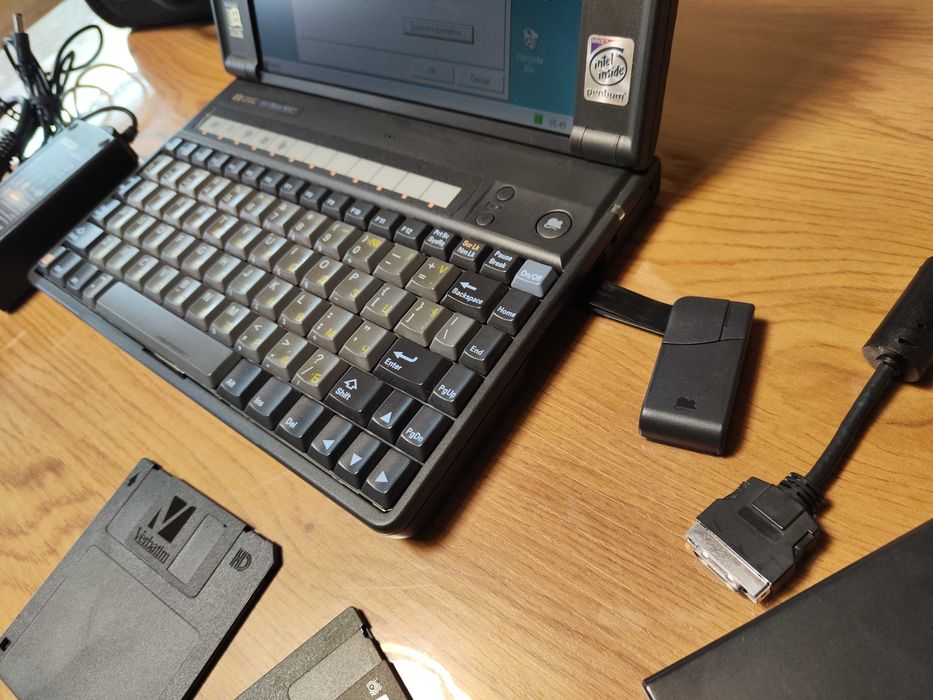 Колекционерски лаптоп HP OmniBook 800CT