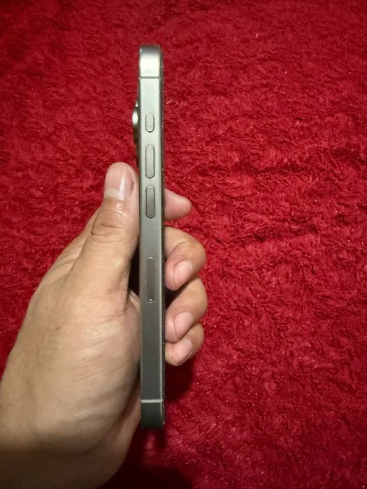 Iphone 15 pro 256/82% z/aa