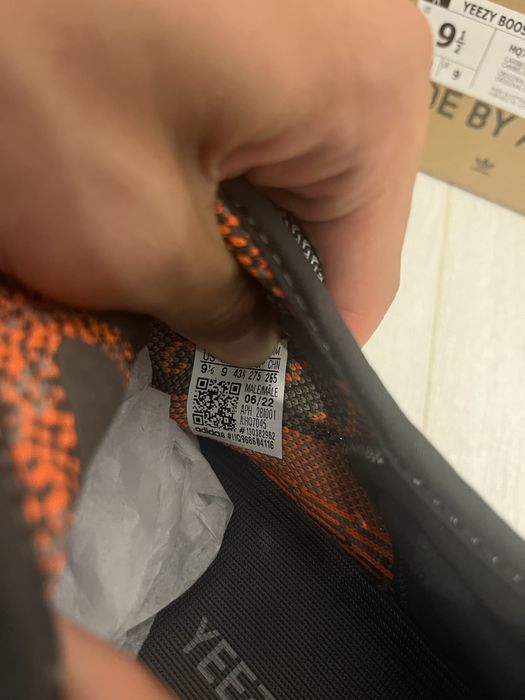 yeezy 350 v2 beluga