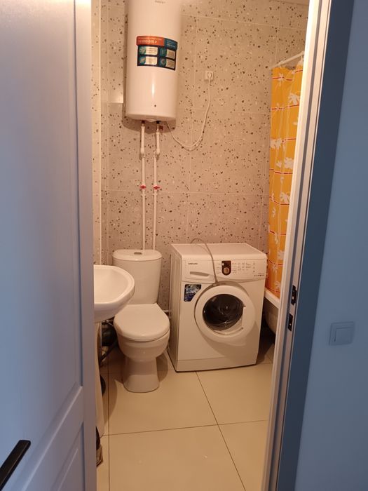 Сдам 1 комн квартиру 100+ком