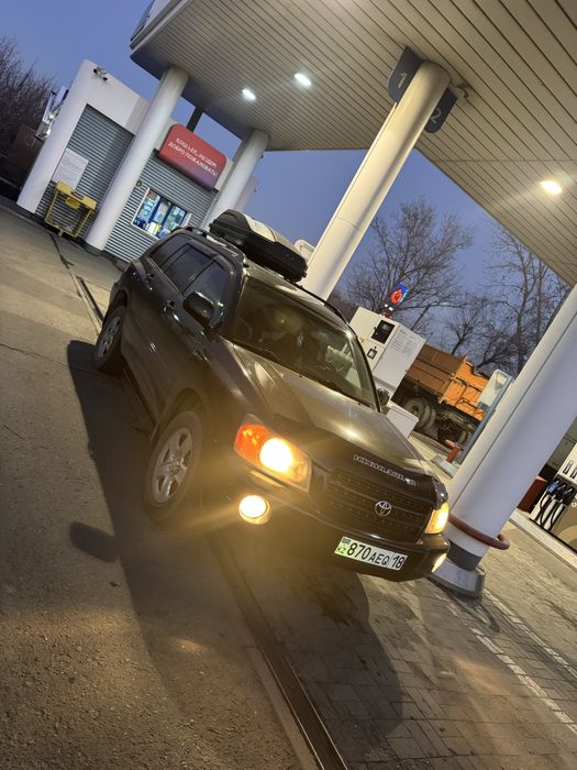 Тайота.                                                      хайландер