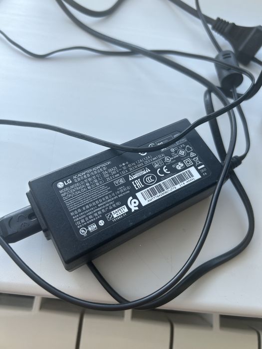 Колонка с блутуз, тв.