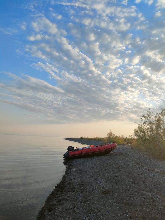 Лодка 3.9 с мотором 18