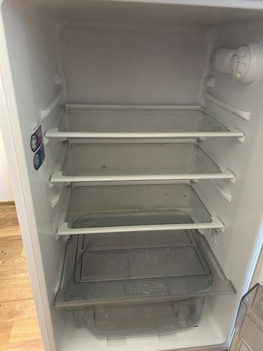 Хладилник Beko..