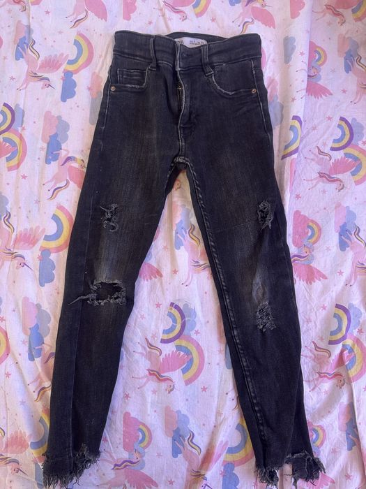 Benetton, ZARA, Guess , DKNY