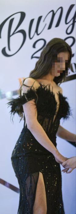 Красива бална рокля